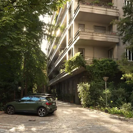 Apartament Porta Romana Garden Retreat - 3 Bedrooms & 2 Bathrooms Mediolan