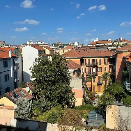 Open Sky In The Center Of Apartament *