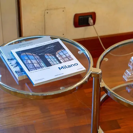 Apartament Life Milan, San Siro Stadium, Box Auto, Ac, Wifi *