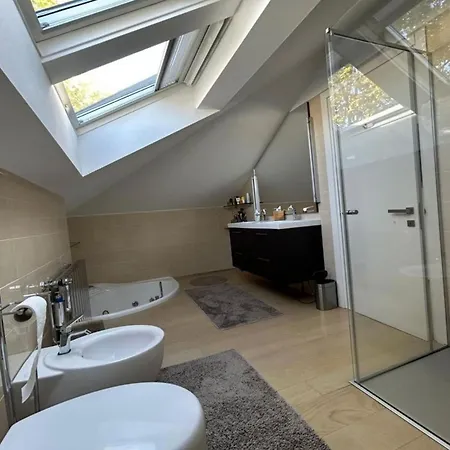Splendido A Eleganza E Comfort Apartament *