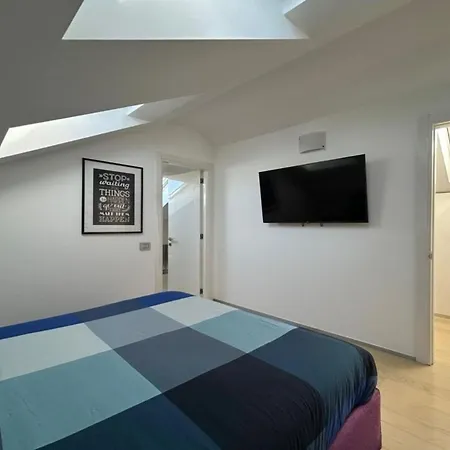 Apartament Splendido A Eleganza E Comfort Mediolan