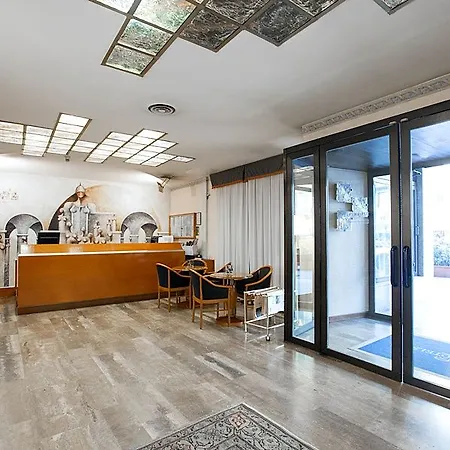 Hotel Unaway & Linea Uno Milan