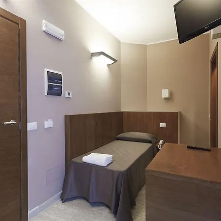 Oasi Village Hotel Milaan