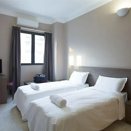 Oasi Village 3*