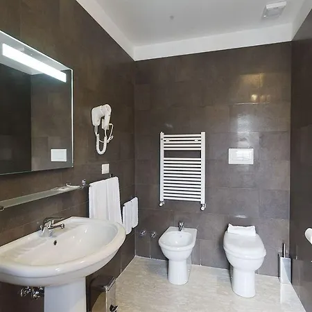 Oasi Village 3* Milaan