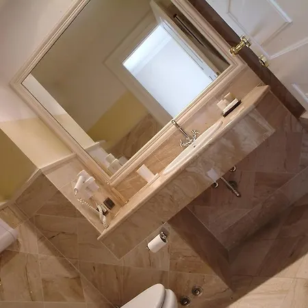 Town House 31 4* Milánó