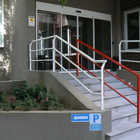 Residenza Cenisio 3*