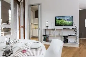 Santa Sofia - 3812 - * Milan
