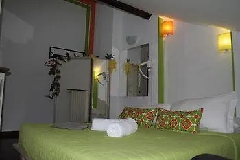 Innperfect Bed & Breakfast 2*