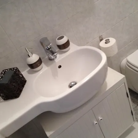 شقة Lovely Terrace *