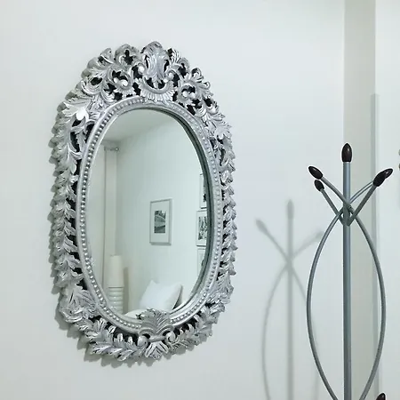 White * ミラノ