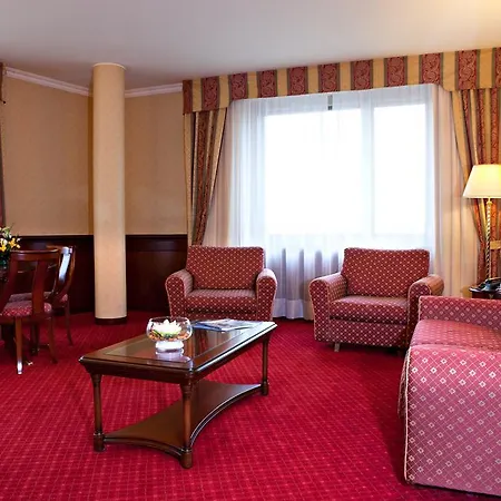 Hotel Atahotel Executive 4*