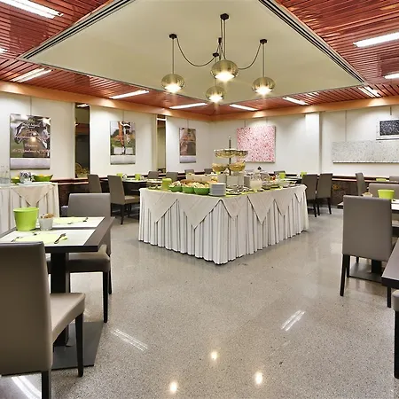 Astoria Sure Collection By Western Hotel Milan