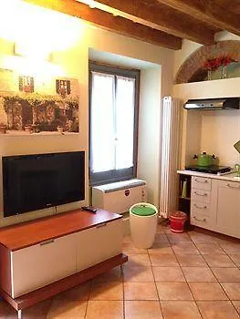 Corso 6 Apartamento *