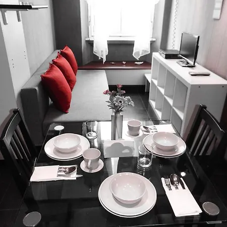 Easy Apartment