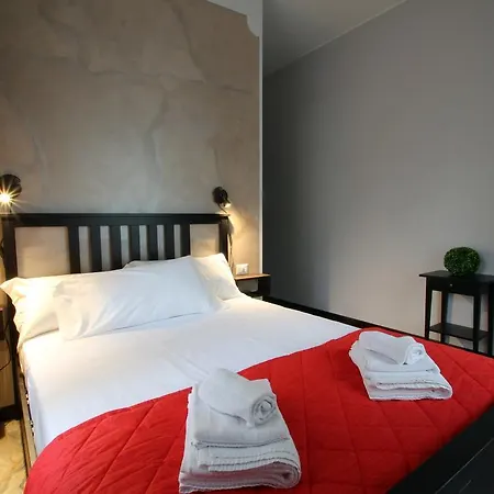 Milanorooms Bacone Self Check-in 4* Milaan