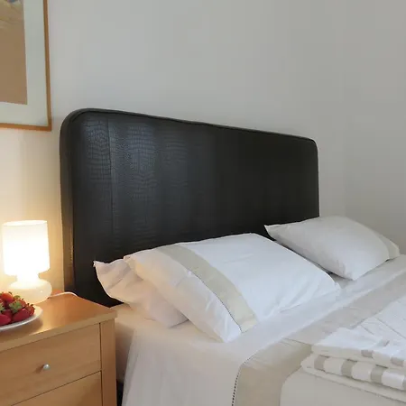 Διαμέρισμα Charming Studio Flat Corso Garibaldi