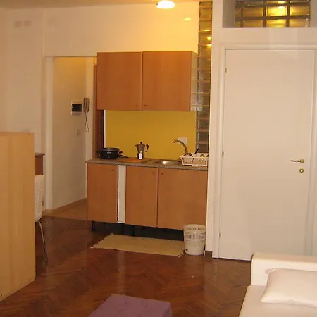 Flat In 1 * מילאנו