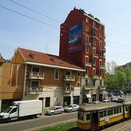 בית הארחה Anna Maria House *