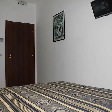 Hotel Luisa Hotel 2*
