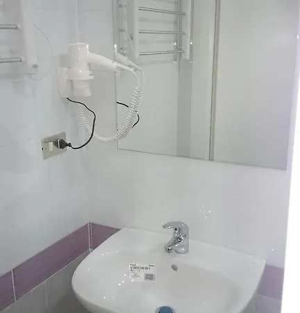Hotel Luisa 2*