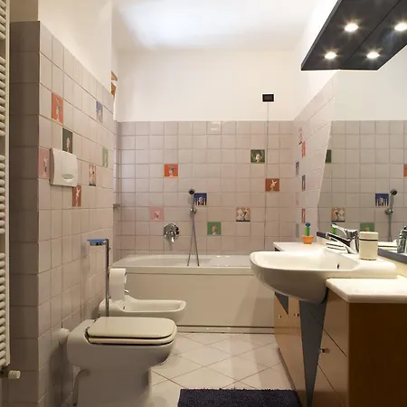 Savona District Apartment *