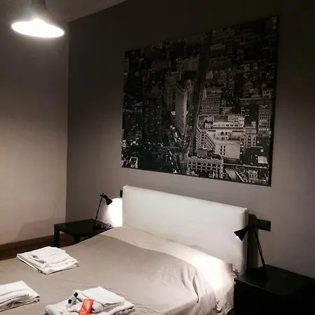 Апартаменты Fashion District House *