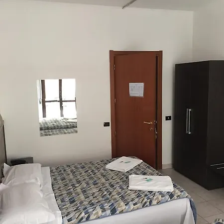 فندق Milano Station Hotel *