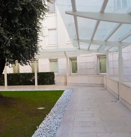Appartement Stylish Mini In The Heart Of *