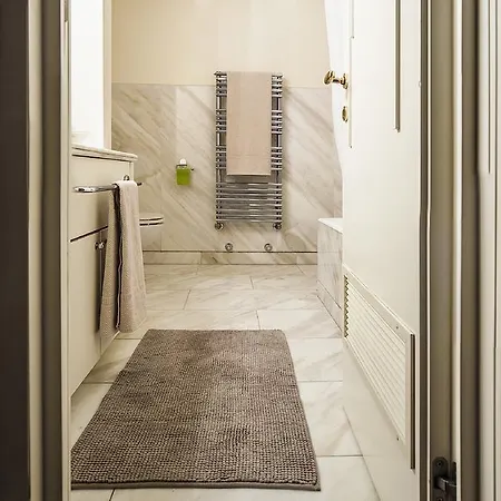 Hemeras Boutique Homes - Super Central Design Apartment *