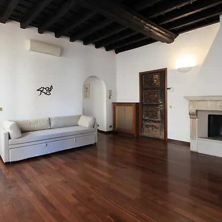 Apartment Prestigioso In Centro