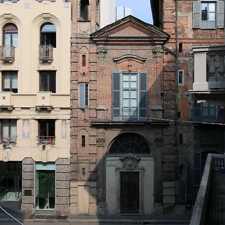 Apartment Prestigioso In Centro Milan