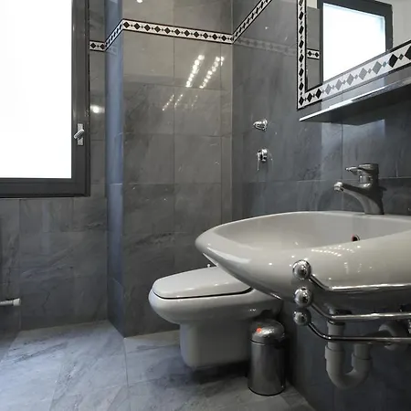 Apartment Prestigioso In Centro *
