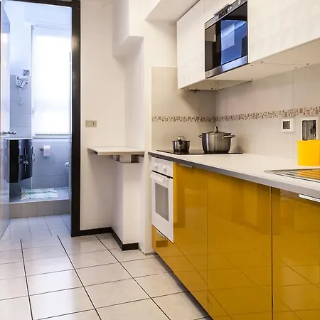 Duomo Luxury House 9 Pax * Milan