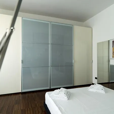 Italianway Easy - Giovanni Pastorelli 4 * Milano