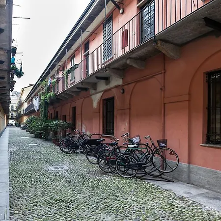 Apartment Temporary House - Milan Porta Ticinese 2 *