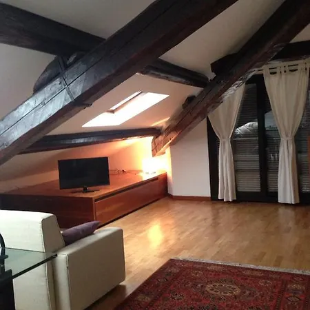 Rent Flat Fiera *