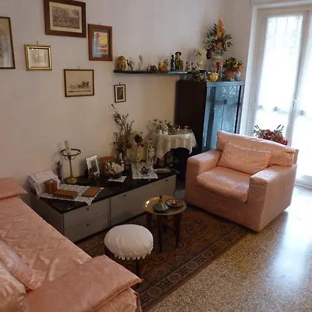 Antonietta * Milan
