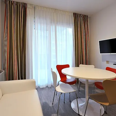 Bb Arcimboldi Aparthotel 2*