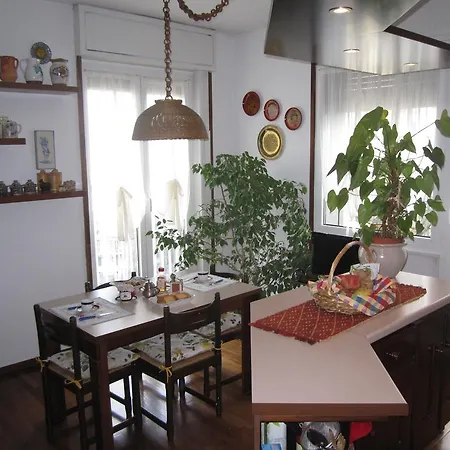 Bed & Breakfast I Love 2*