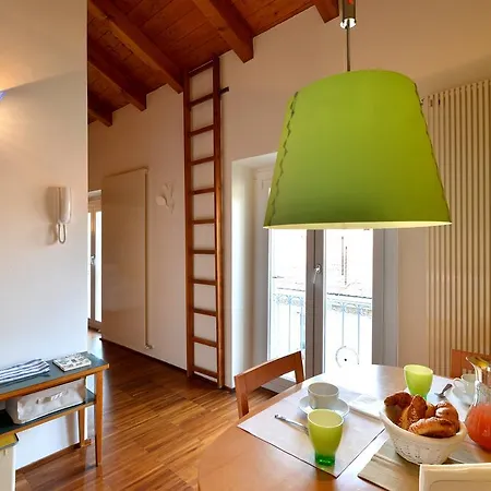 Heart Navigli Apartment *