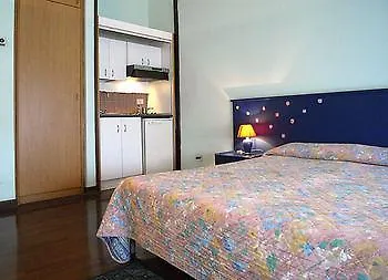 Apartahotel Pola 4*