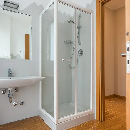 Apartment Friendly Joyce Milan