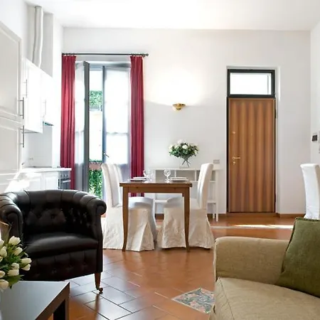 Apartment Cerva Fashion District Milan