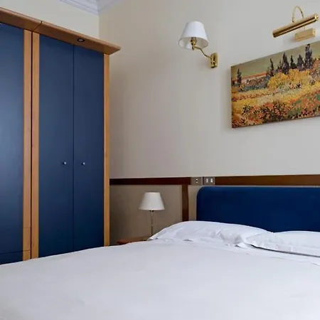 Apartment Cerva Fashion District Milan