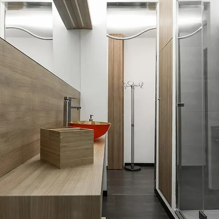 Hintown Domus Mac Mahon Milano