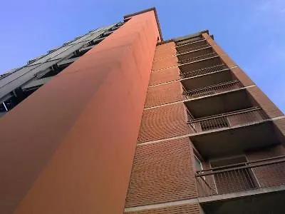 Ih Argonne Park Aparthotel 3*