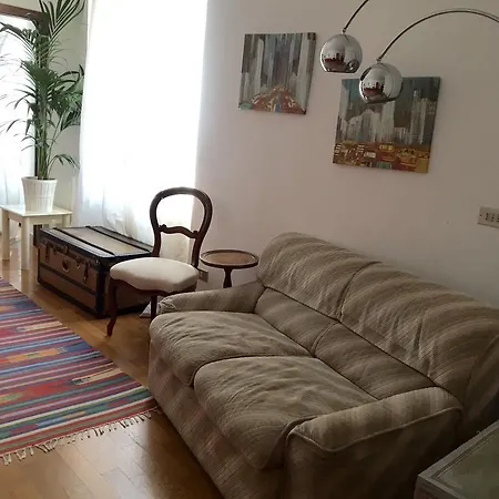Sambuco Apartment Milan