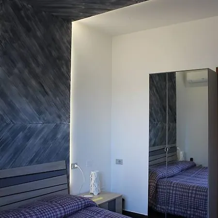 ベッド・アンド・ブレックファスト Excellent Apartment In The Center Of Milan 3*