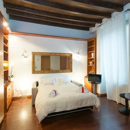 Appartement Carpoforo Milaan